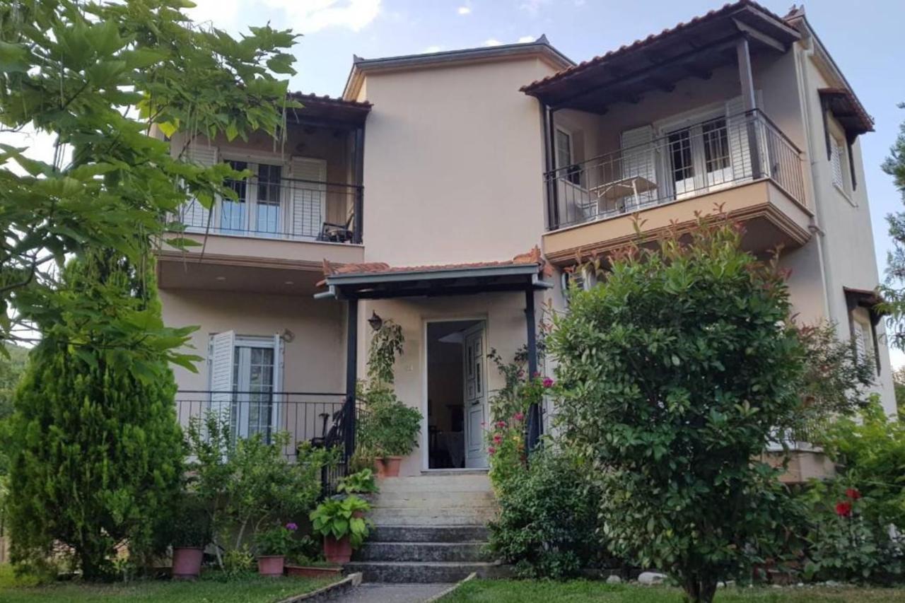 Koulas House In Diava *